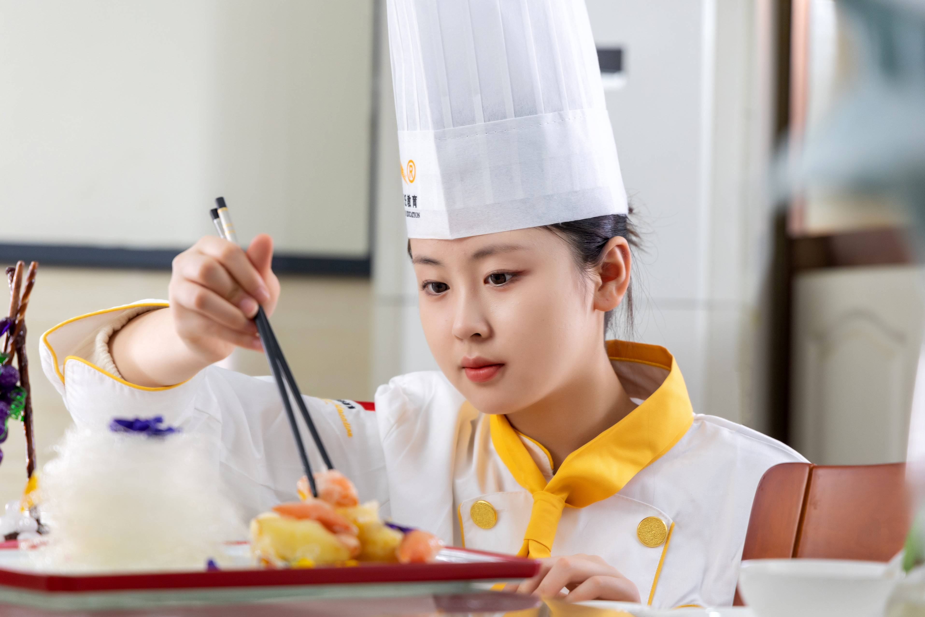 国务院关于推行终身职业技能培训制度的意见